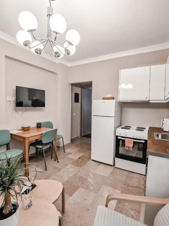 Tip Top Apartment Chalkís Extérieur photo