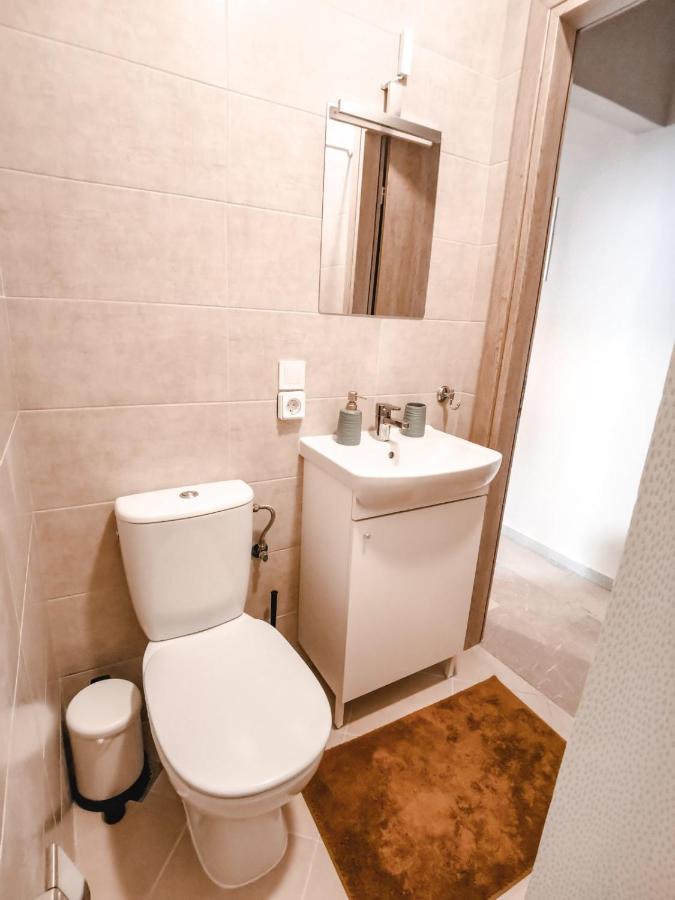 Tip Top Apartment Chalkís Extérieur photo
