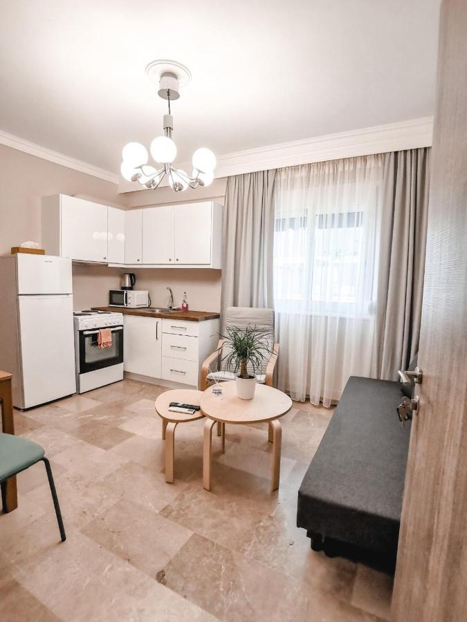 Tip Top Apartment Chalkís Extérieur photo